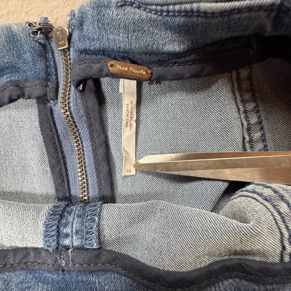 Free People Womens Denim Skirt A-Line Blue Seam‎ Detail Mini Size 10